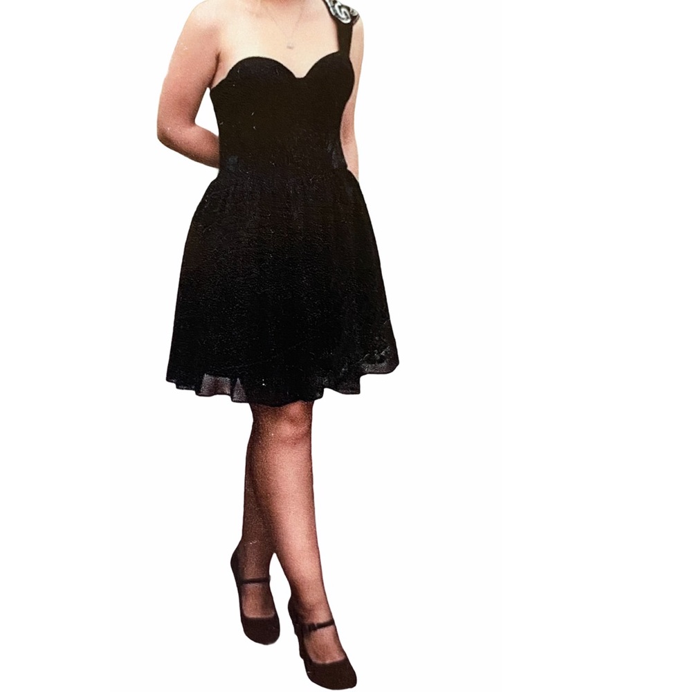 GUESS one shoulder cocktail dress with sequins